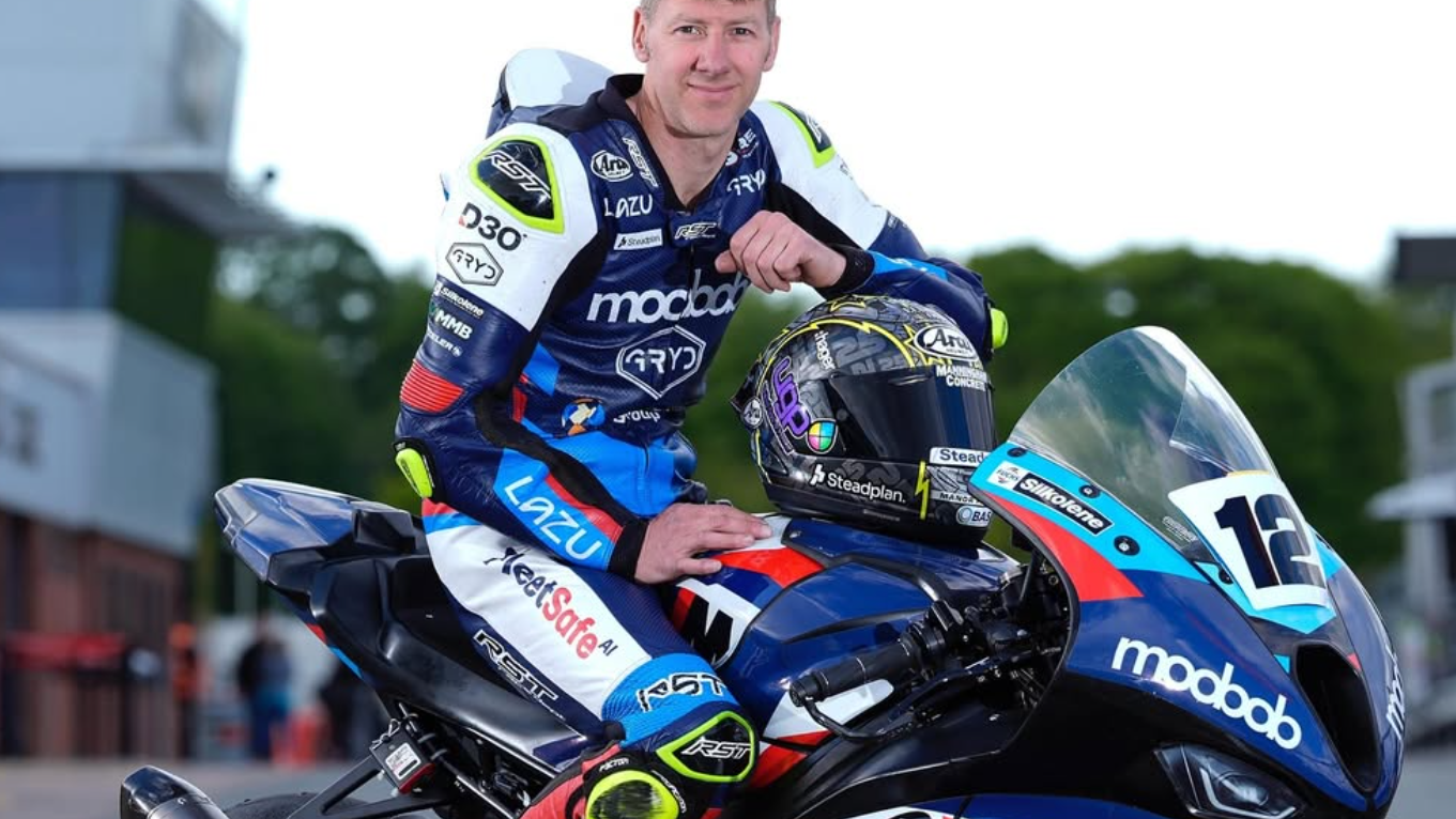 Ian Hutchinson on MLav Racing BMW M1000 RR. Credit: Instagram/MLav Racing/Isle of Man TT.